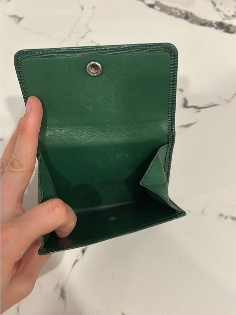 Green epi Vintage LV wallet - Picture 4 of 7